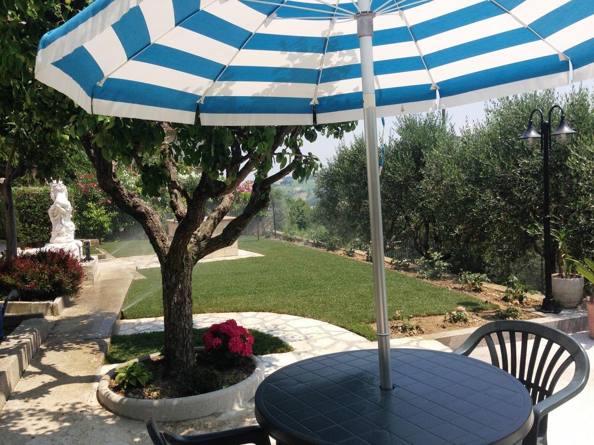 B&B Le Dive Ostra Exterior photo